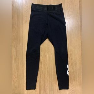 Nike crop leggings